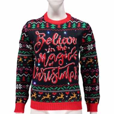 Originele dames foute kersttrui believe magic of christmas lichtjes/lampjes carnavalskleding